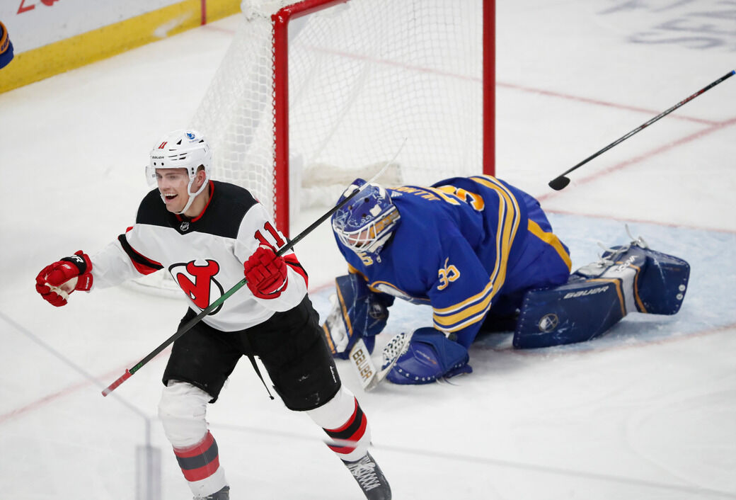 Sabres fall to Devils 6-3